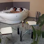 дикас 3*